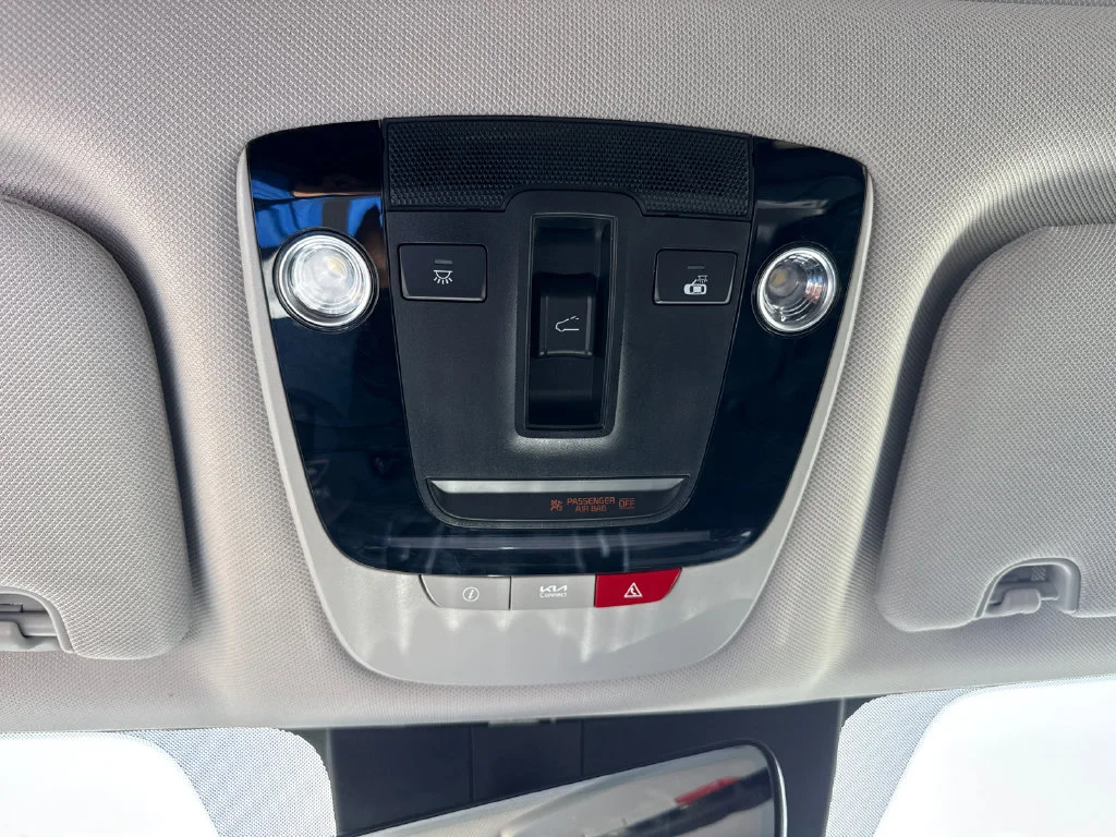 Used 2023 Gray Kia SX image 28