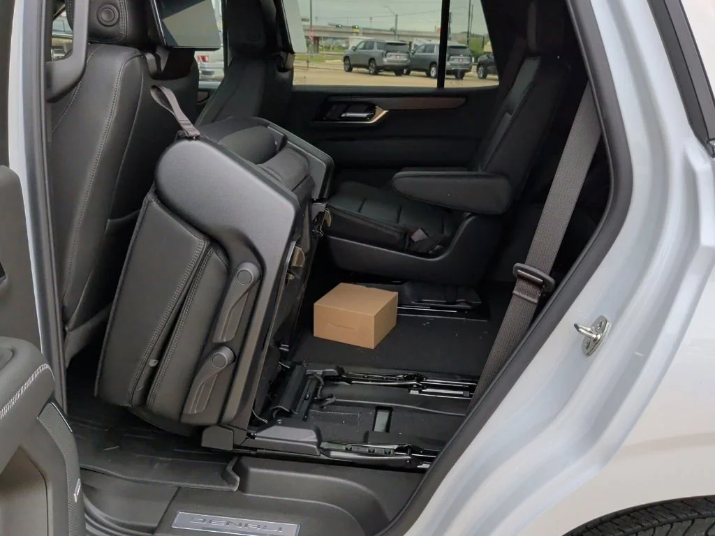 New 2026 Glacier White Tricoat GMC Denali image 37