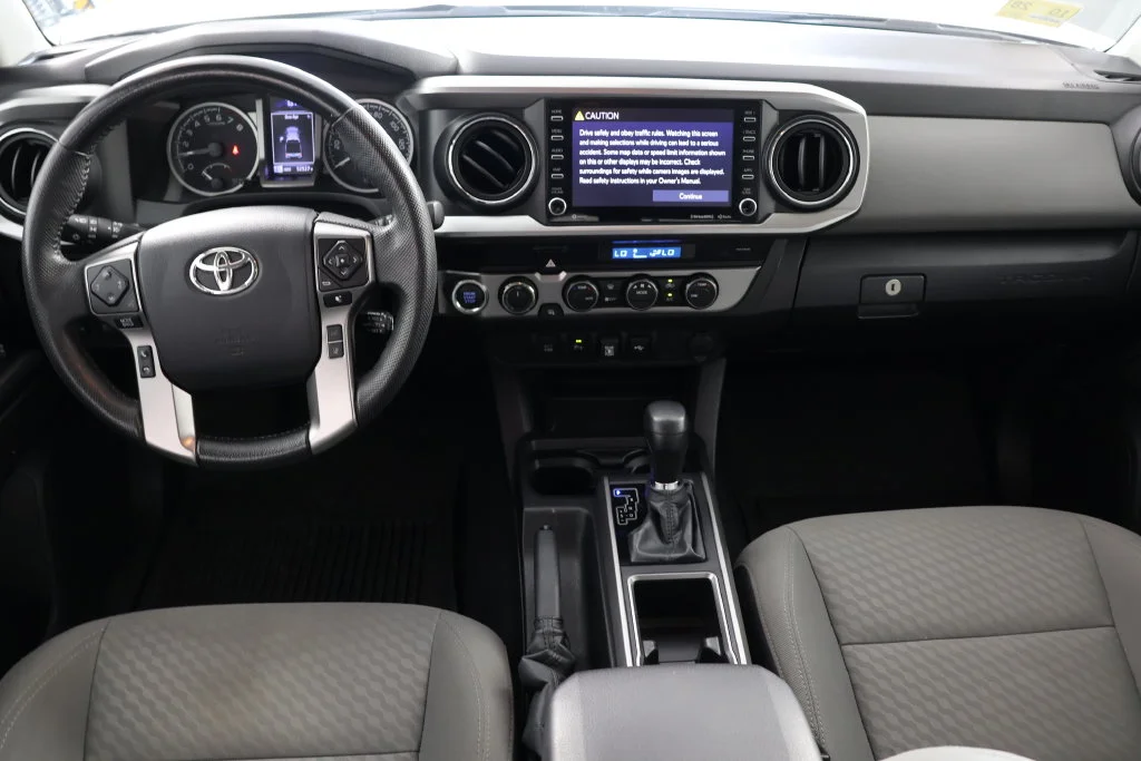 Used 2023 Ice Toyota SR5 image 2