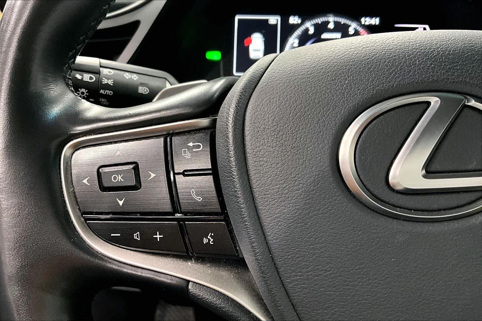 Certified Used 2025 Caviar Lexus  image 24