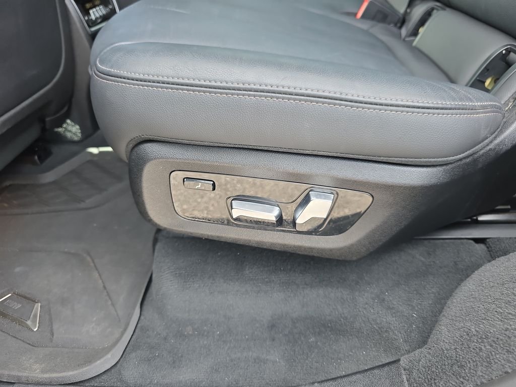 2020 BMW X7 40i - Photo 34