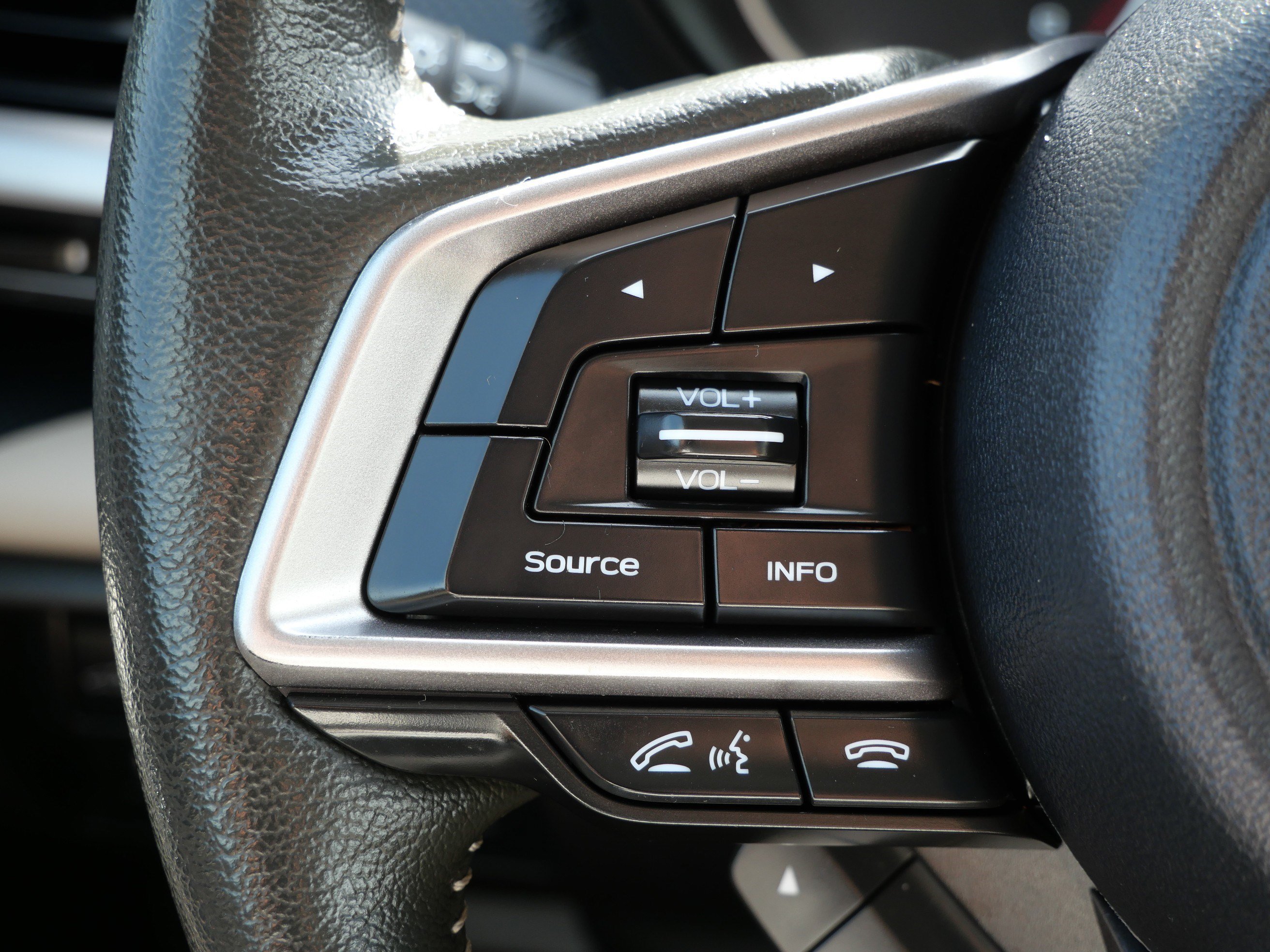 Used 2024 Magnetite Gray Metallic Subaru Limited image 28