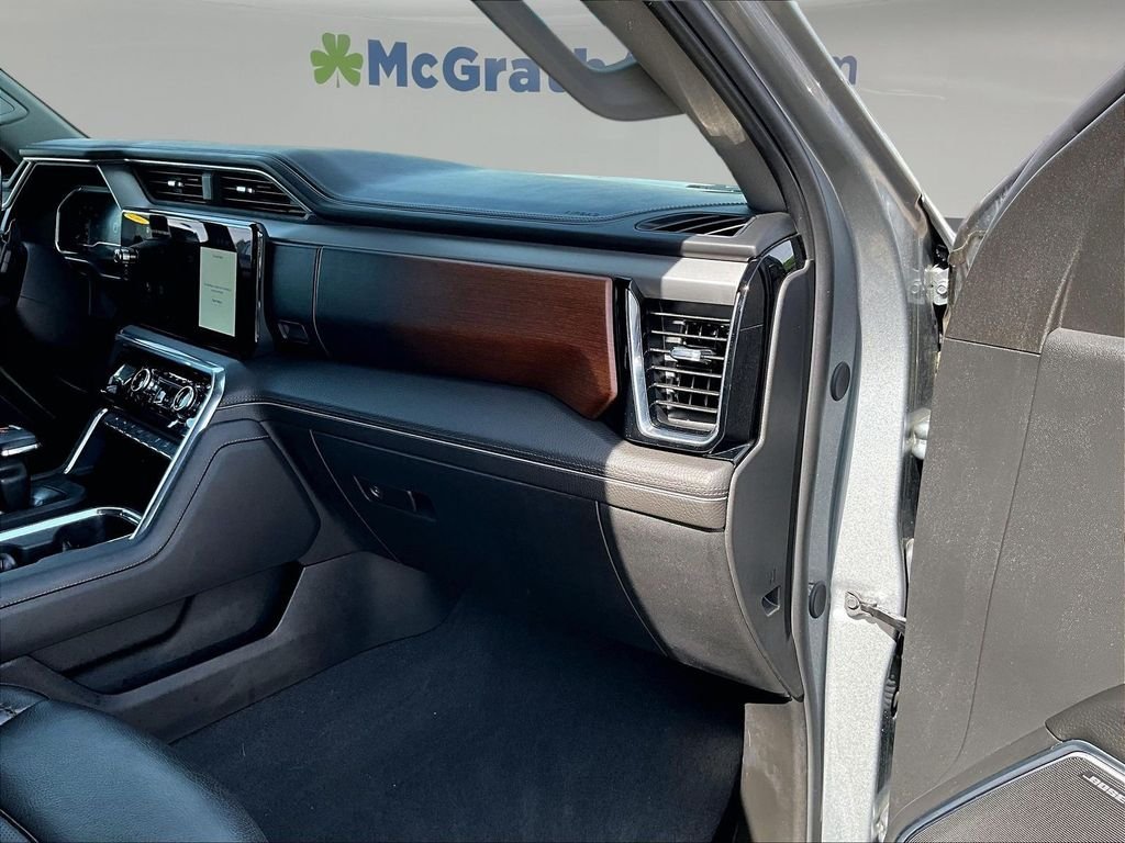 Used 2024 Silver GMC Denali image 29