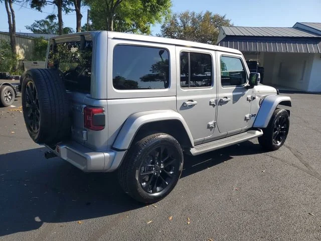 Used 2021 Billet Silver M Jeep Unlimited Sahara High Altitude image 4