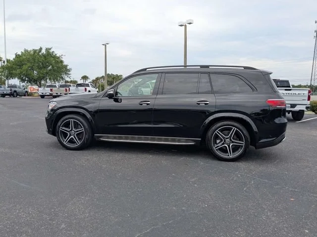 Used 2022 Black Mercedes-Benz GLS 450 image 6
