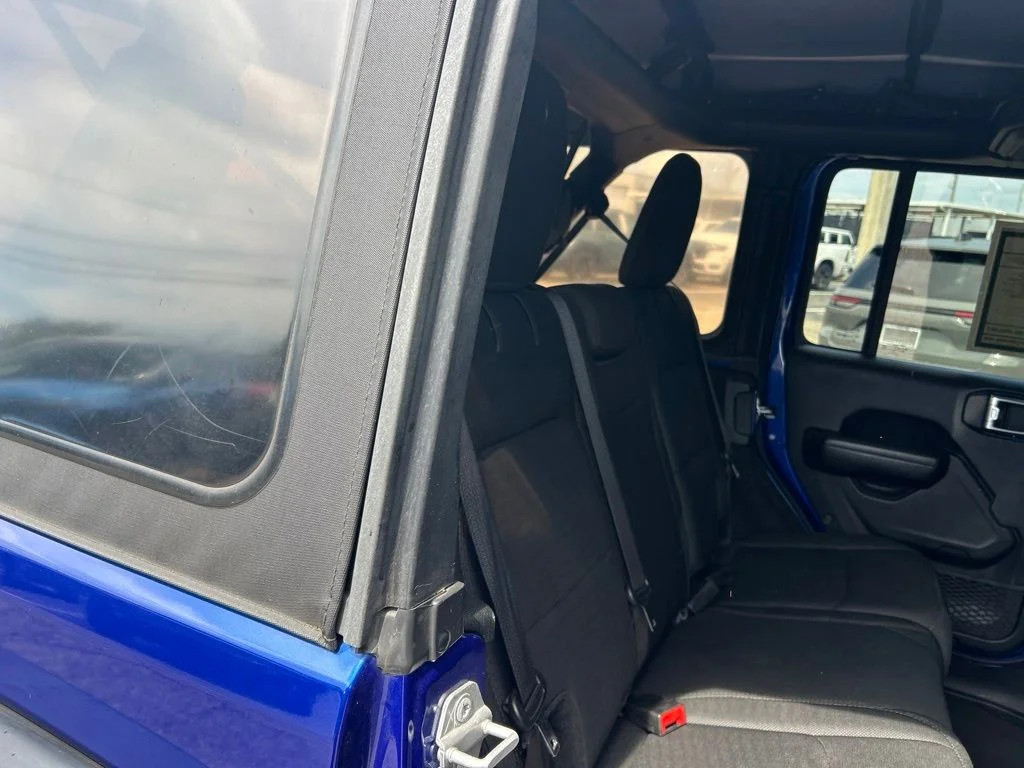 Used 2019 Blue Jeep Unlimited Sport S image 26
