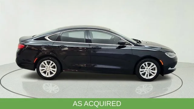 Used 2015 Black Chrysler Limited image 15