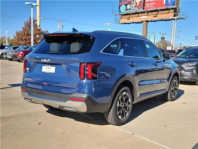 New 2026 Midnight Lake . KIA S Front-Wheel Drive image 3