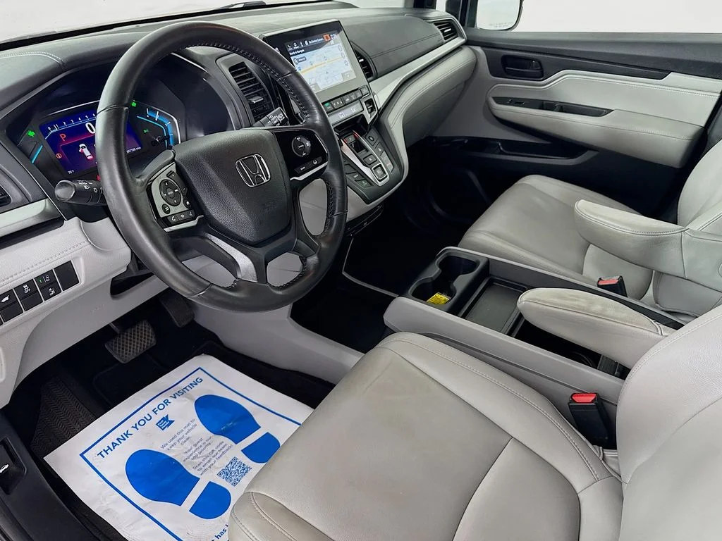 Certified Used 2018 Modern Steel Metallic Honda EX-L image 11