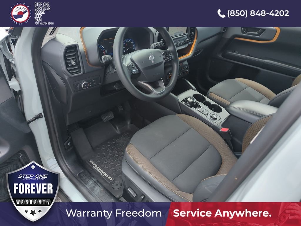 Used 2021 Green Ford Badlands image 10
