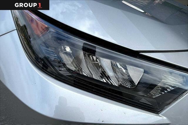 2022 Toyota RAV4 LE - Photo 27