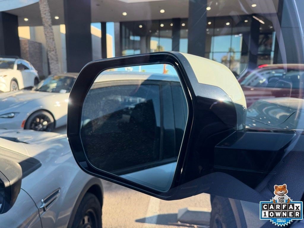 Used 2022 Lunar Rock Toyota Limited image 9