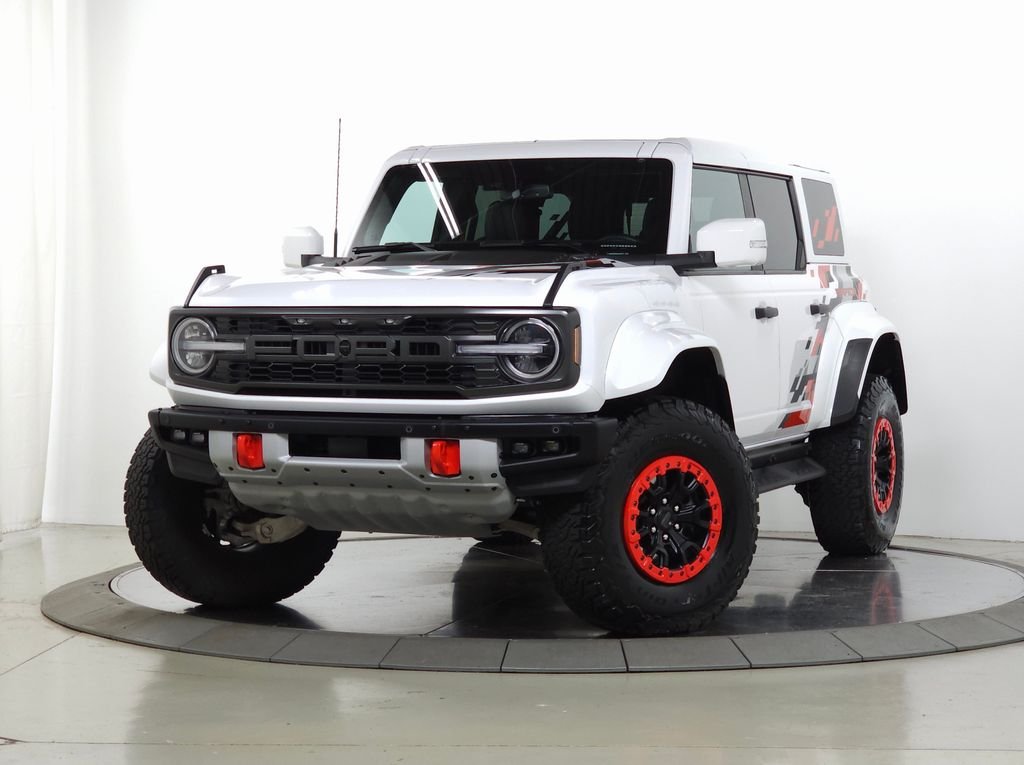 Used 2025 White Ford Raptor image 1