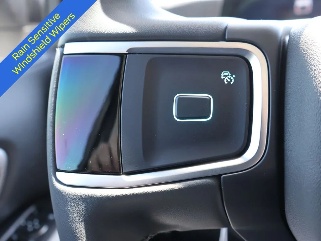 New 2026 Star White Metallic Tri-Coat Ford MAX Active image 28
