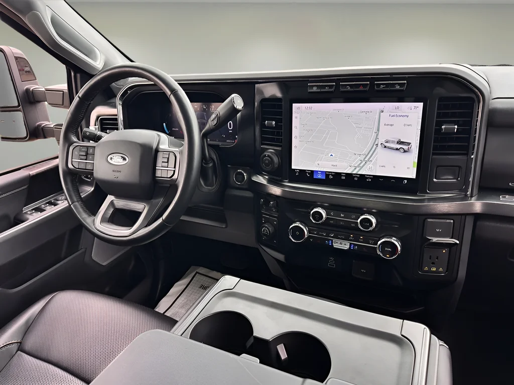 Used 2023 Black Ford Lariat image 8
