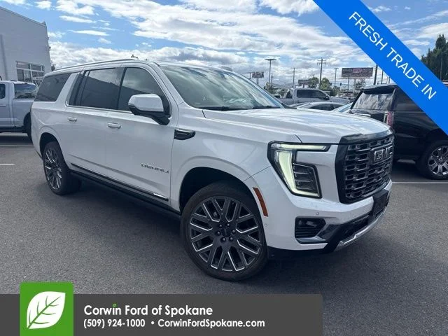 2025 GMC Yukon Denali Ultimate AWD's photo