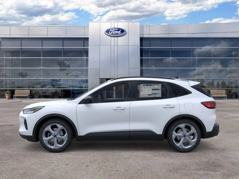 New 2026 Star White Metallic Tri-coat Ford ST-Line image 36