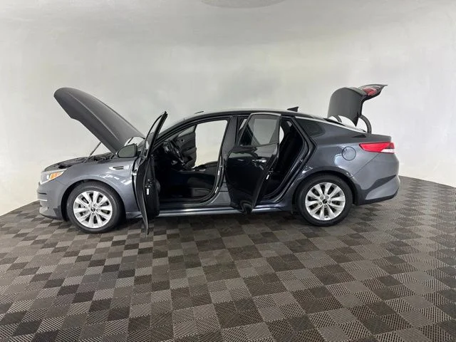 Used 2017 Gray Kia LX image 12