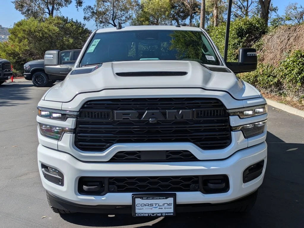 New 2026 Bright White Clear-Coat Exterior Paint RAM Laramie image 2