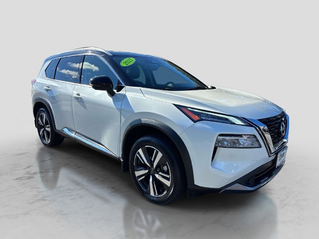 Used 2023 White Nissan SL image 8