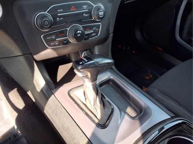 Used 2020 Black Dodge SXT RWD image 6