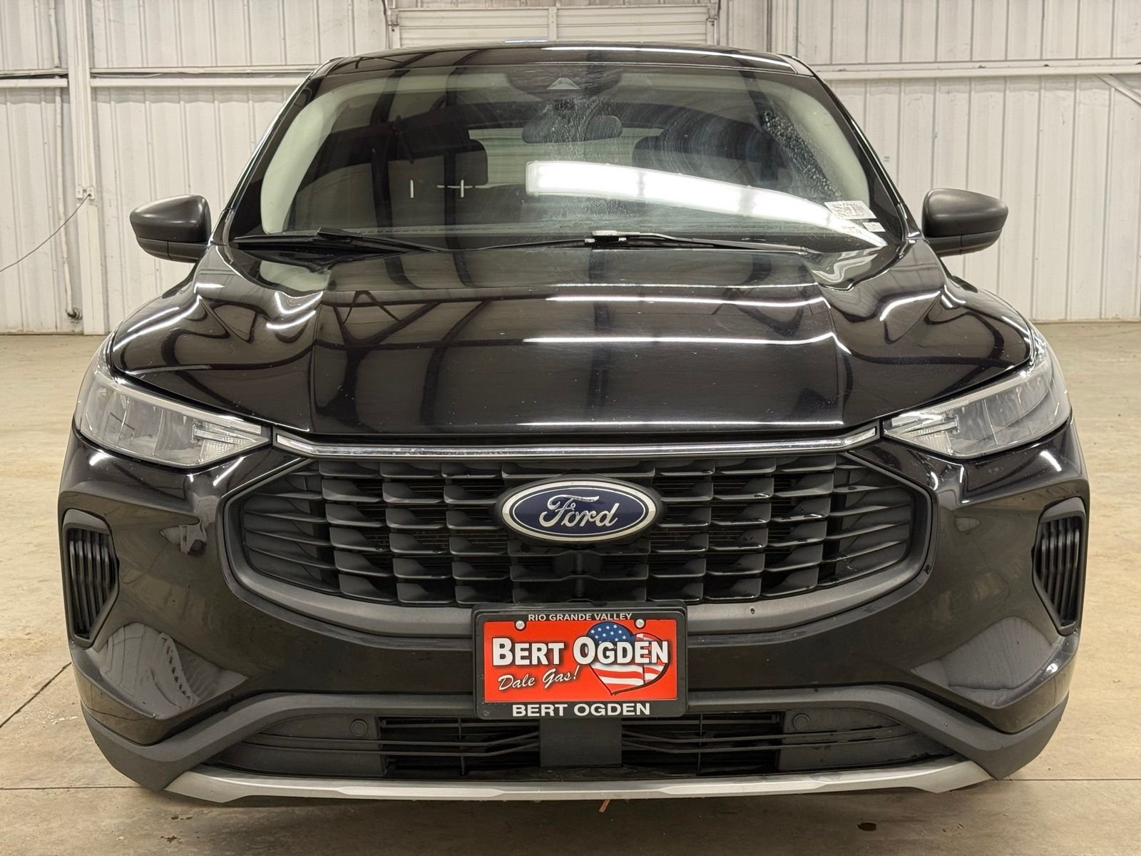 Used 2023 Black Ford Active image 3
