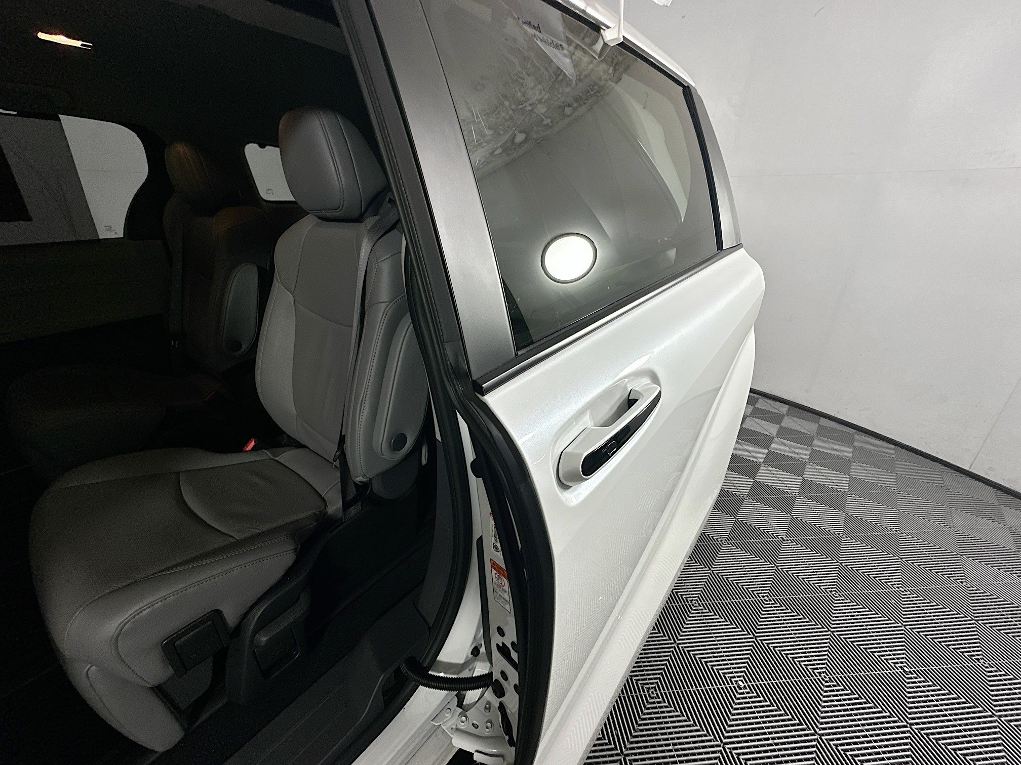 Used 2023 Pearl Toyota Limited image 26