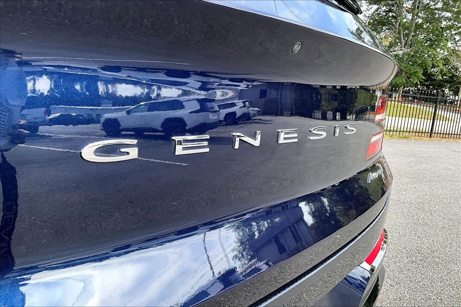 Used 2024 Capri Blue Genesis  image 31