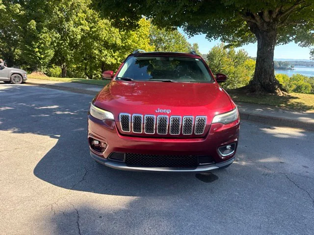 Used 2019 Jeep Cherokee Limited with VIN 1C4PJMDX9KD302019 for sale in Lenoir City, TN