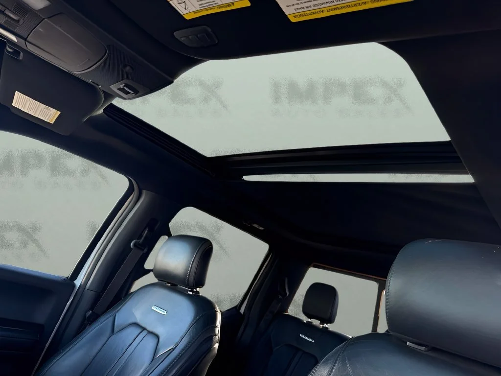 Used 2016 White Ford Platinum image 10