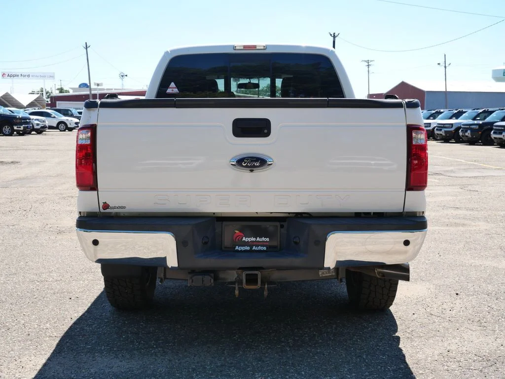 Used 2013 White Ford Lariat image 5
