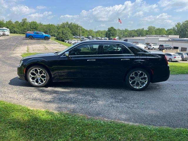 Used 2018 Gloss Black Chrysler C image 7