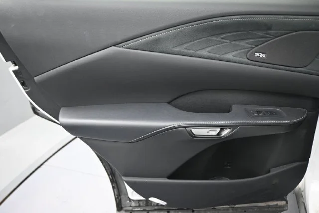 Used 2024 White Lexus 500h F SPORT Performance image 18