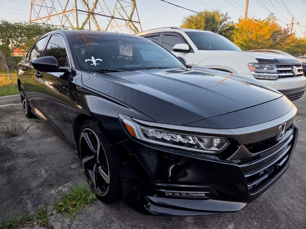 Used 2019 Black Honda Sport image 3
