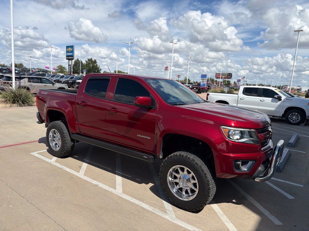 Used 2019 Red Chevrolet Z71 image 1