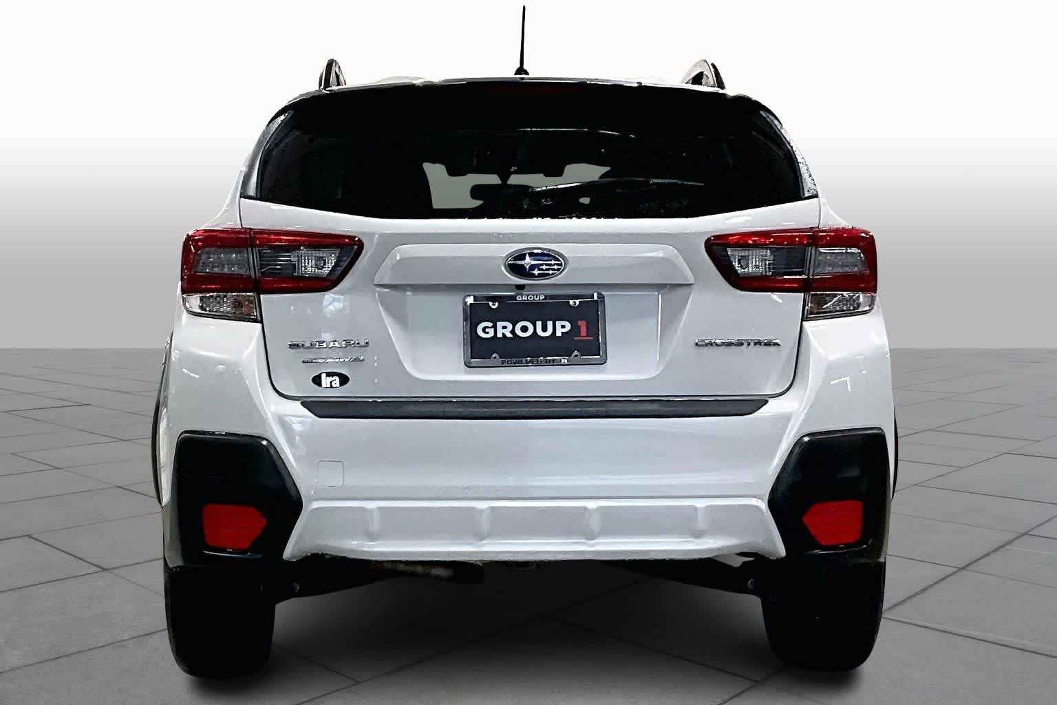 Used 2021 Crystal White Pearl Subaru  image 5