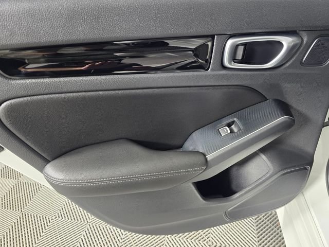 2024 Honda Civic Touring - Photo 13
