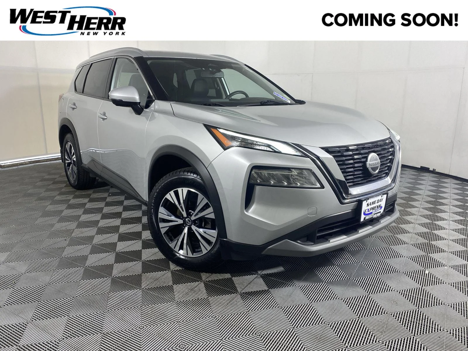 Used 2021 Brilliant Silver Metallic Nissan SV image 1