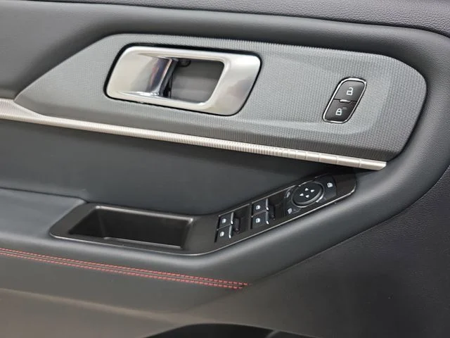 Used 2026 Carbonized Gray Metallic Ford ST-Line image 28