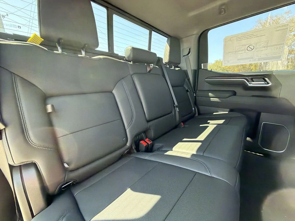 2026 GMC Sierra 1500 SLT - Photo 31