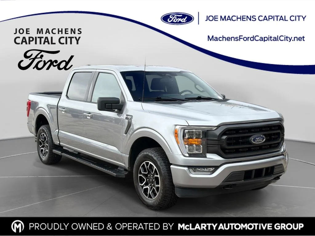 Used 2023 Silver Ford XLT image 1