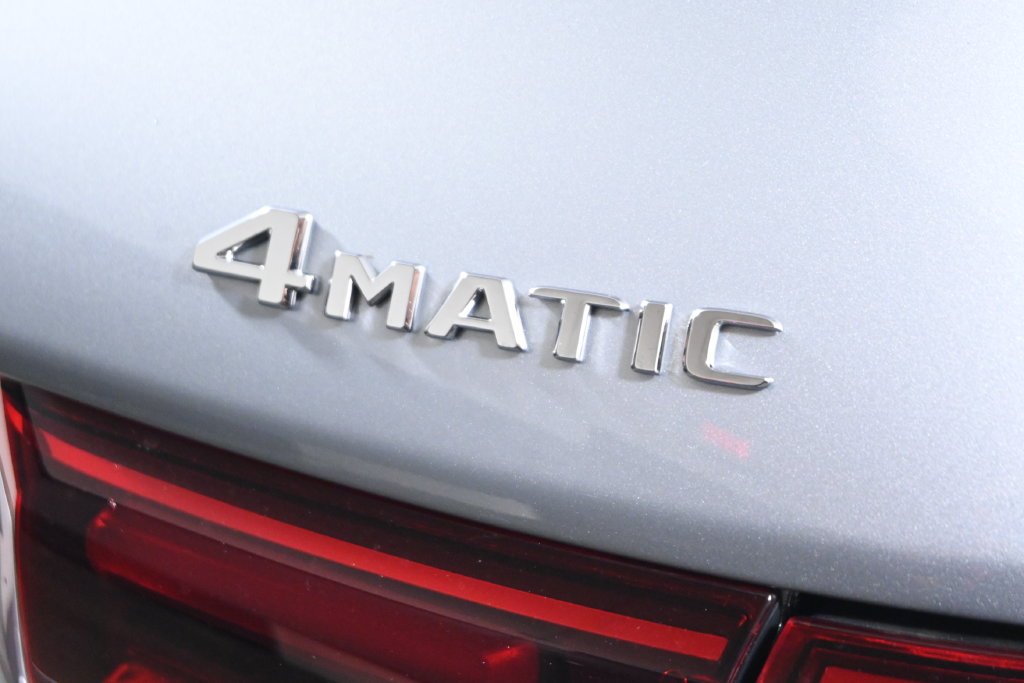 New 2026 Cirrus Silver Metallic Mercedes-Benz GLB 250 image 38
