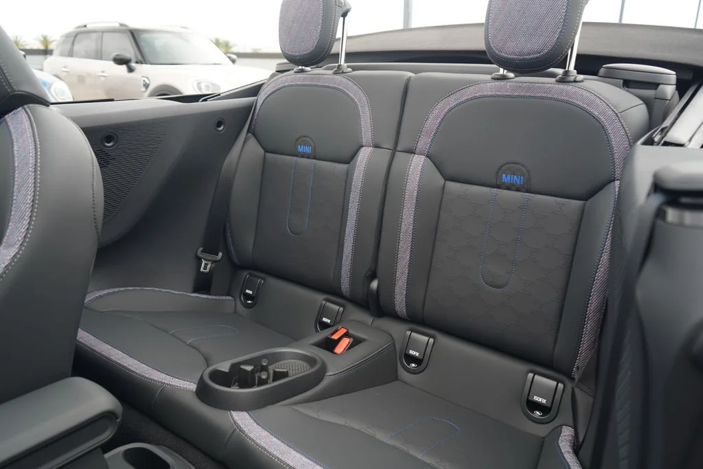 2026 MINI Convertible S - Photo 8