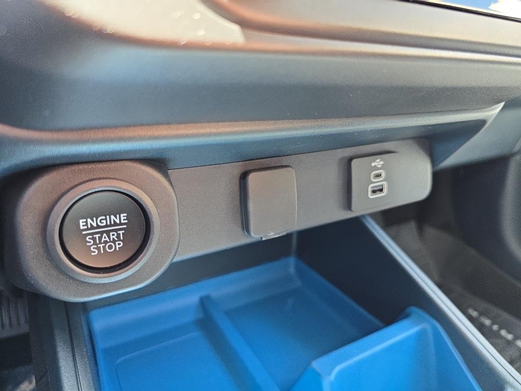 New 2026 Azure Gray Metallic Tri-Coat Ford XLT image 19