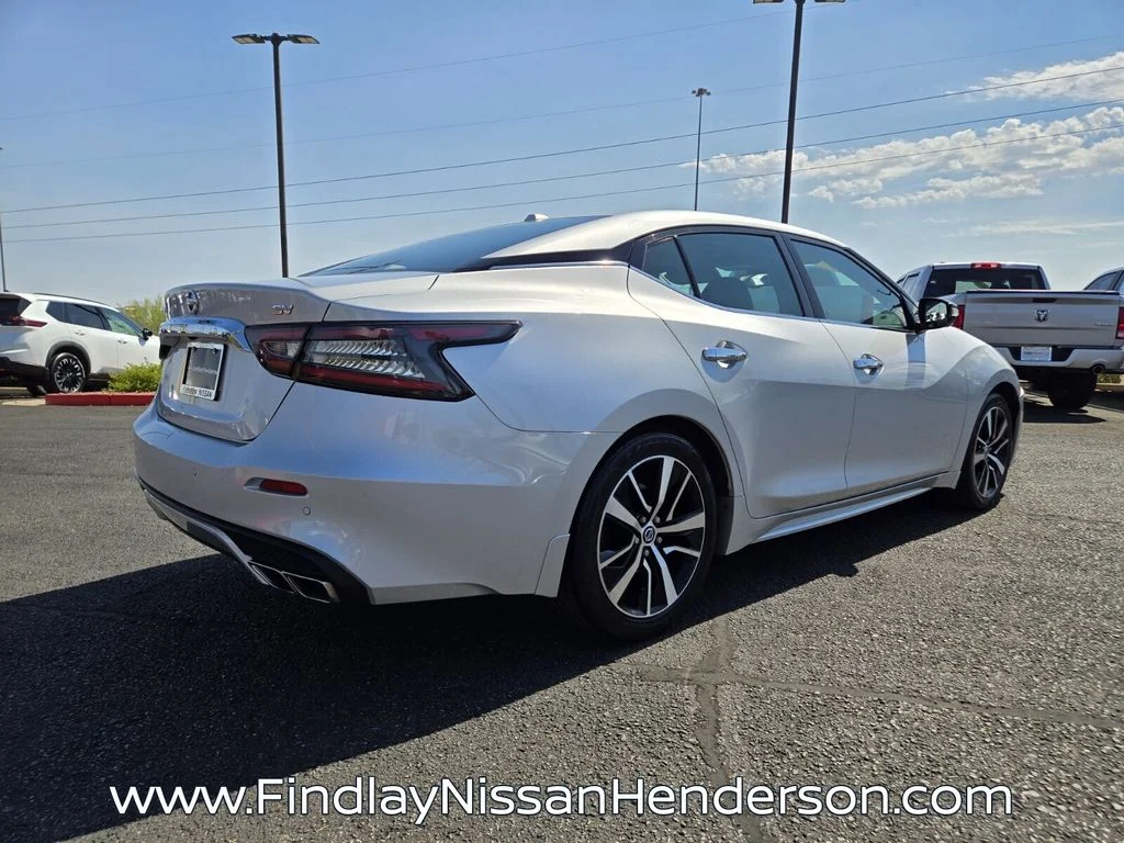 Certified Used 2021 Silver Nissan SV image 6