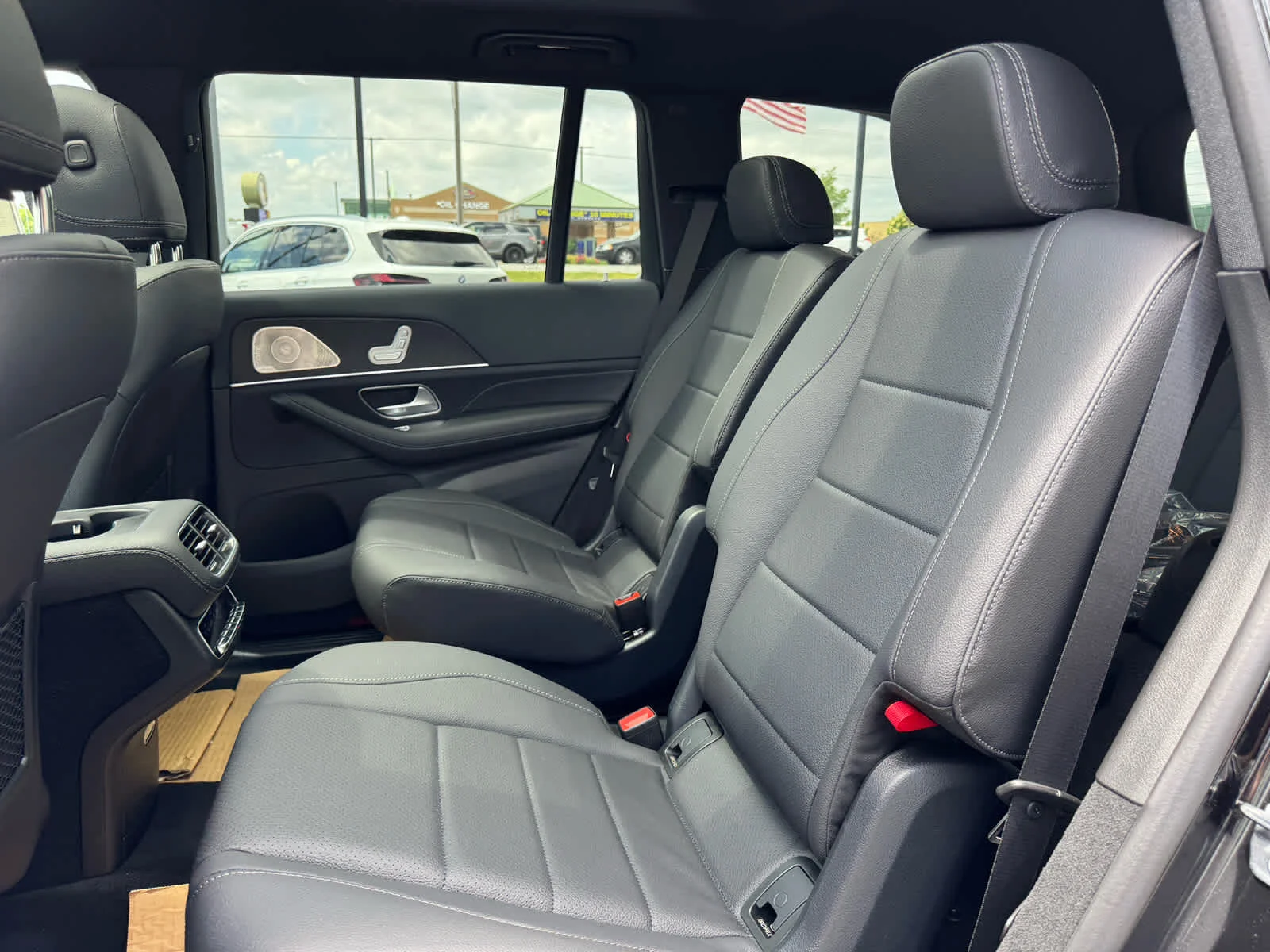 New 2026 Obsidian Black Metallic Mercedes-Benz GLS 450 image 36