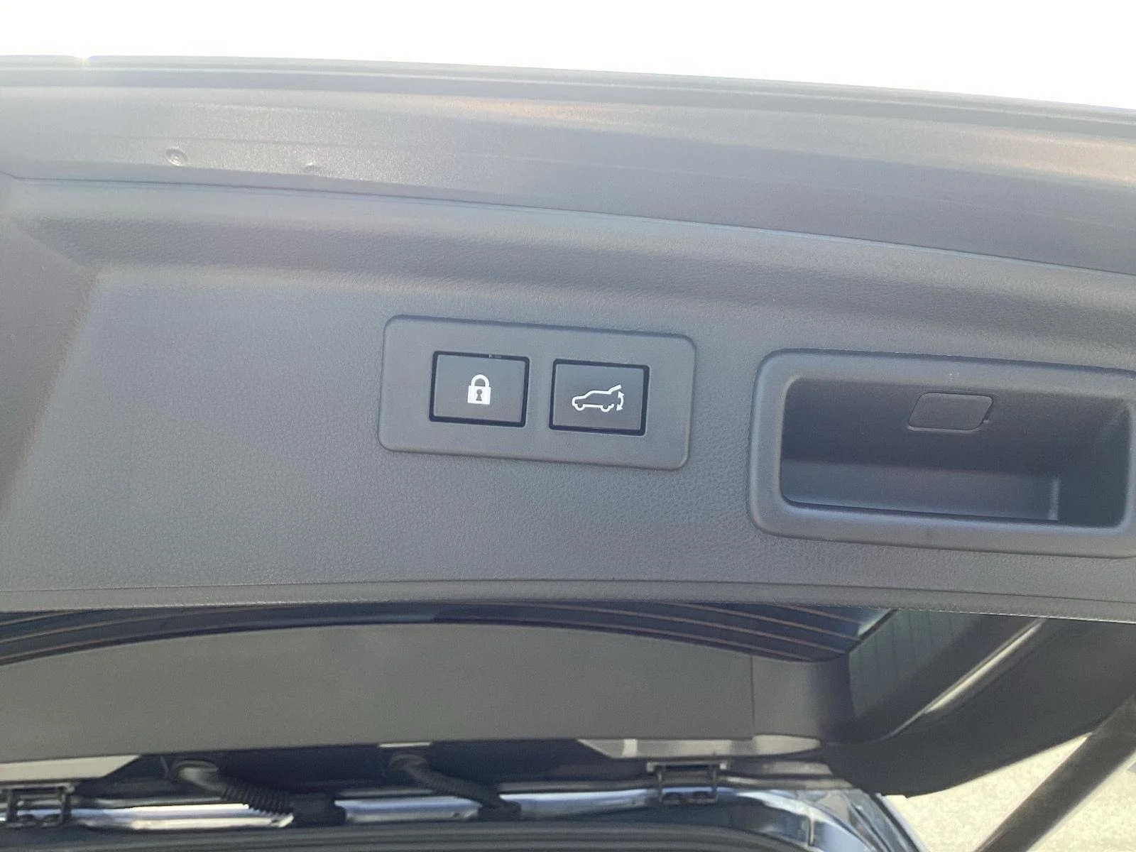 Used 2024 Magnetite Gray Metallic Subaru Wilderness image 8