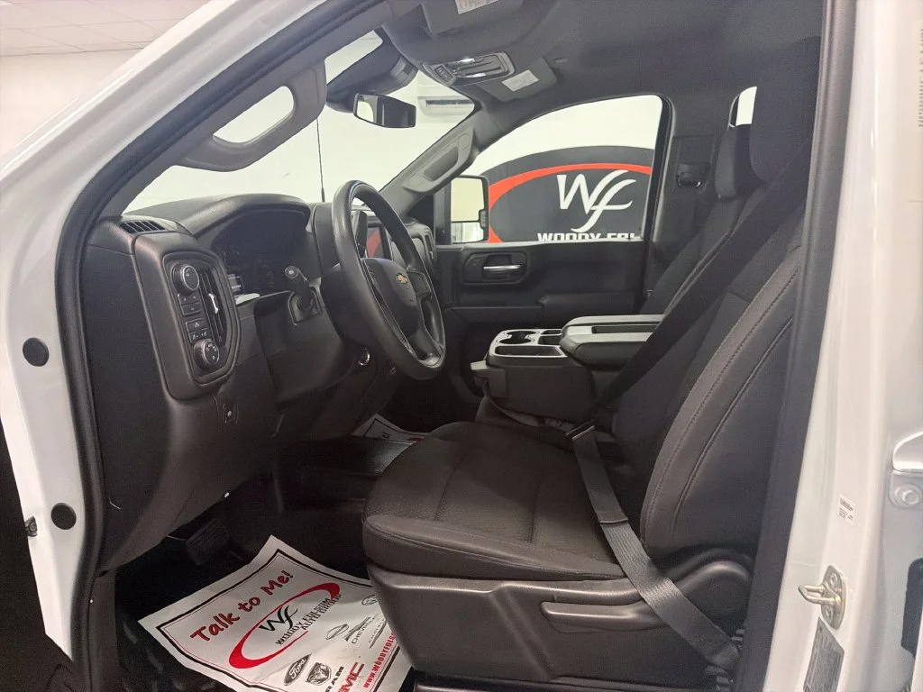 Used 2025 White Chevrolet Work Truck image 9