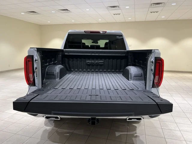 New 2026 White GMC SLT image 23