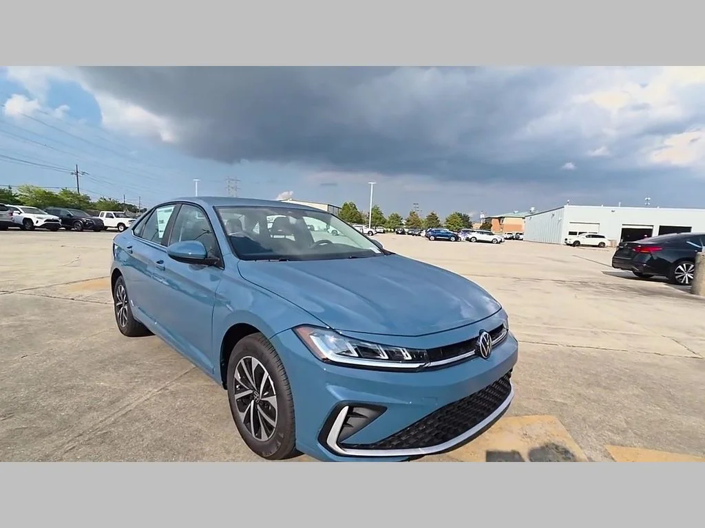 New 2026 Blue Volkswagen 1.5T S image 44